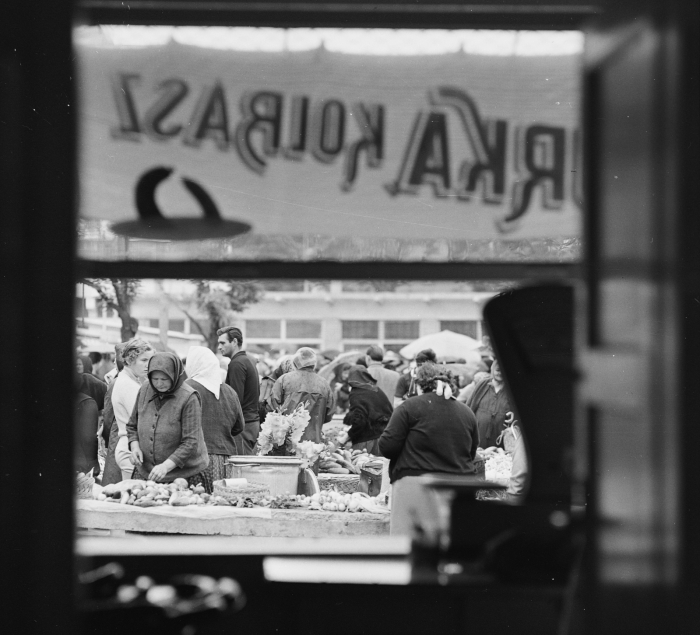 1971: Nagykanizsa, piactér. A városban a mai napig jól működő, pezsgő piacos élet zajlik. Forrás: MHSZ
