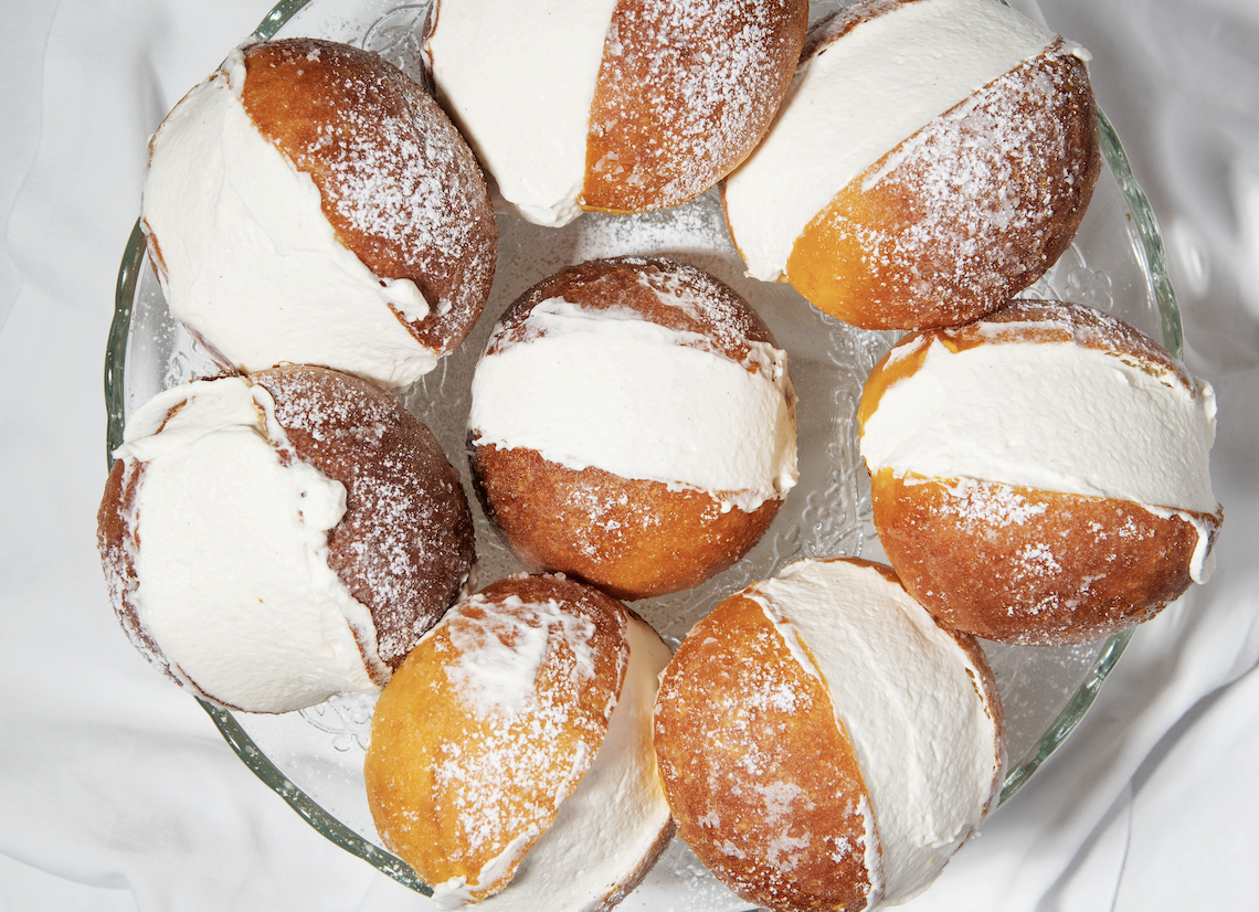 Maritozzi con la panna