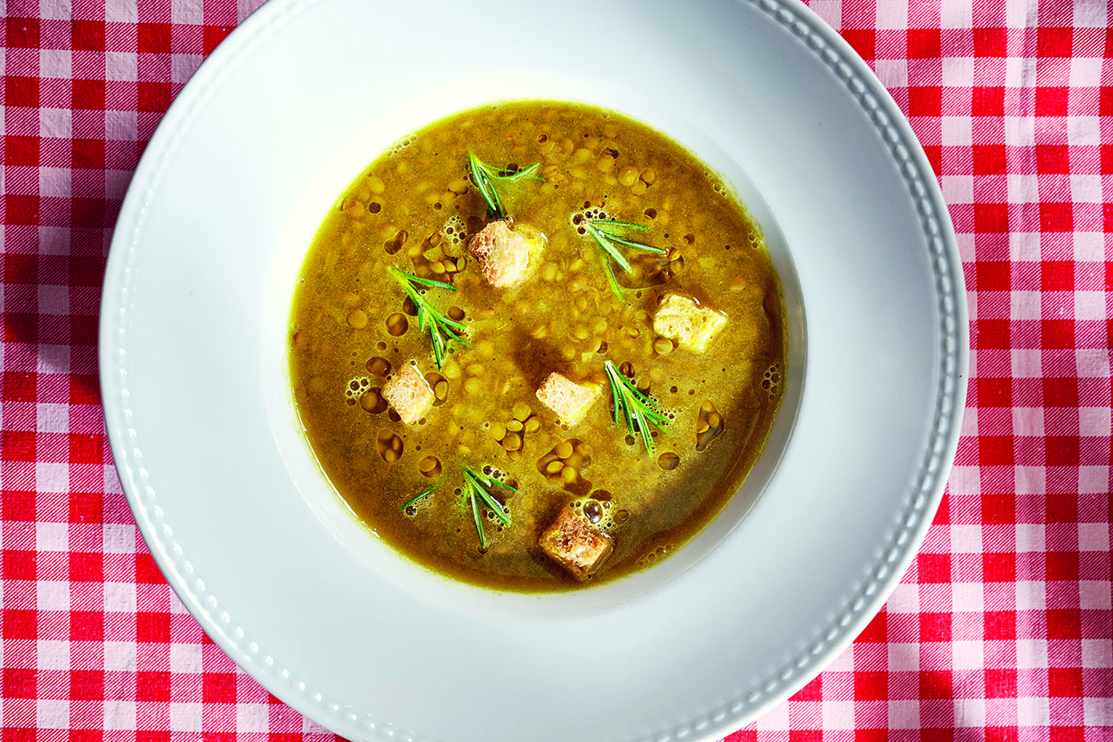 Abruzzói lencseleves aquilai DOP sáfránnyal